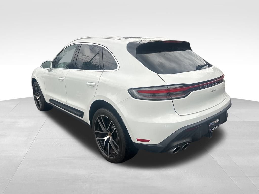 Used 2023 Porsche Macan image 5