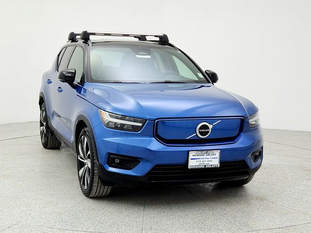 Used 2021 Volvo XC40 P8 Recharge w/ Advanced Package image 2
