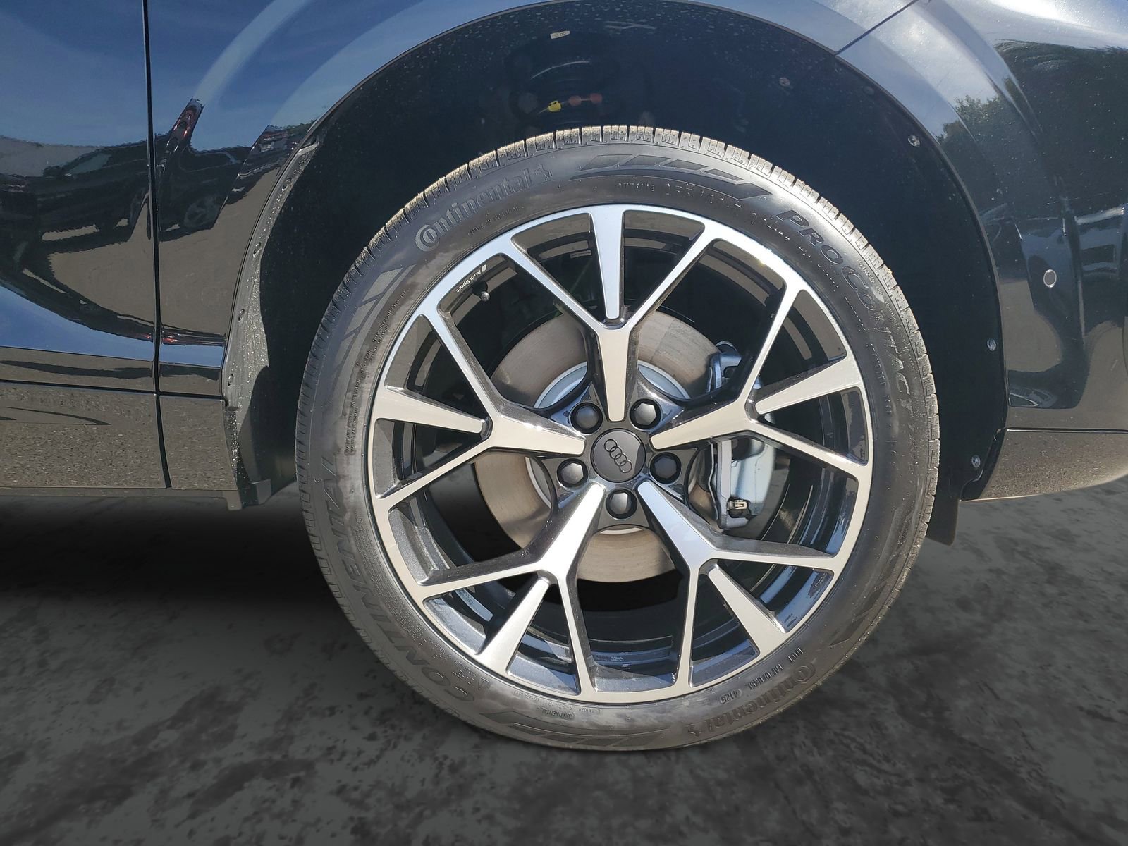 New 2026 Audi Q3 quattro 2.0T AWD/4WD image 6