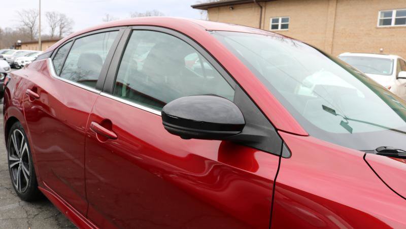 Used 2021 Nissan Sentra SR w/ SR Premium Package image 9