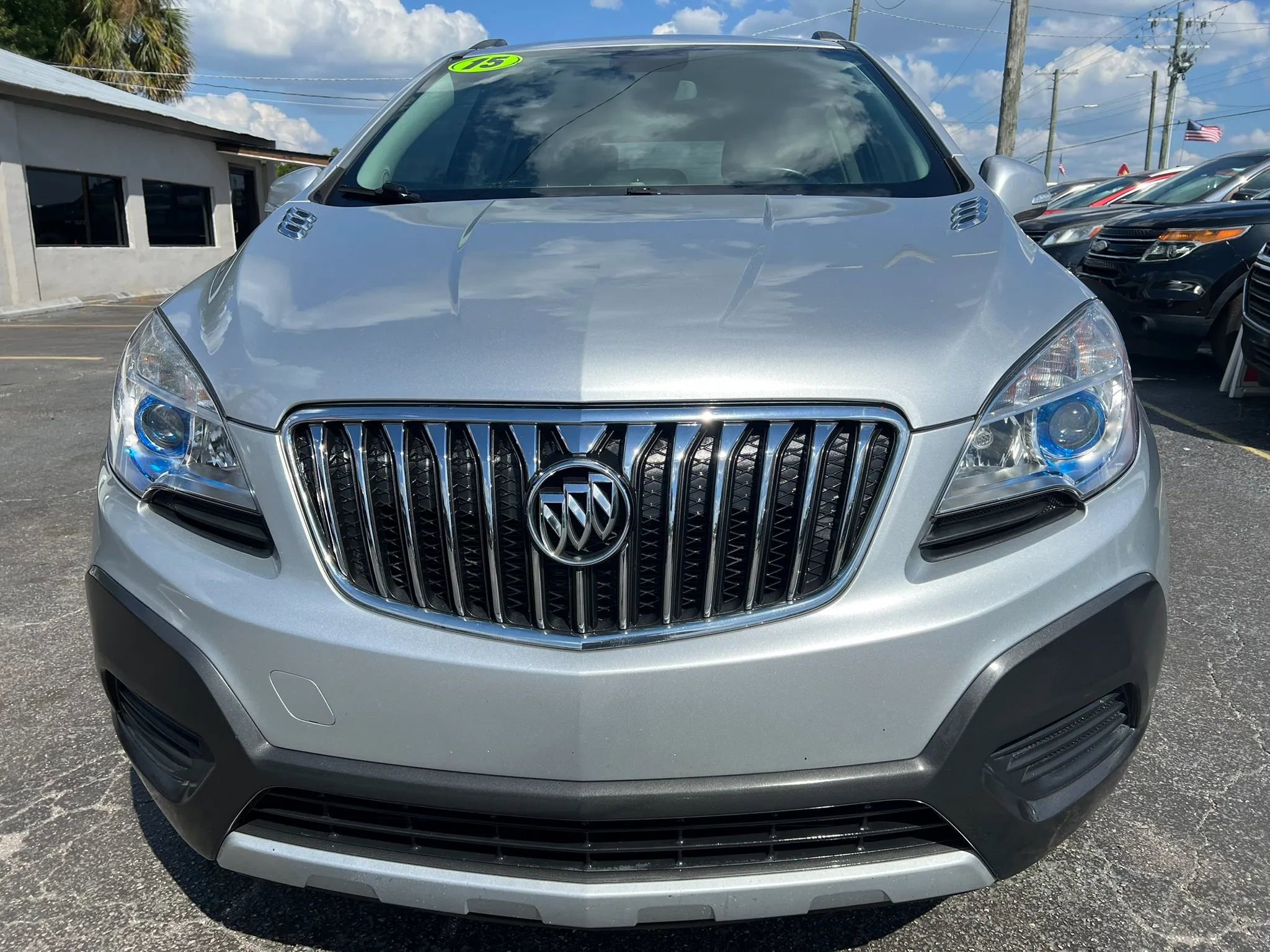 Used 2015 Buick Encore FWD image 3