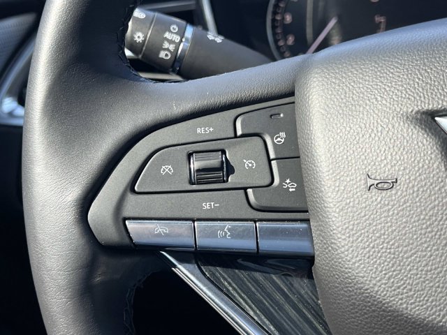 Certified 2024 Cadillac XT6 Premium Luxury AWD/4WD image 29