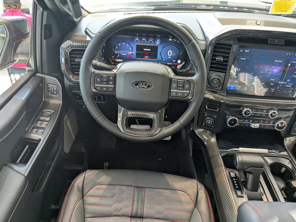 New 2025 Ford F150 Lariat w/ Equipment Group 501A Mid image 30