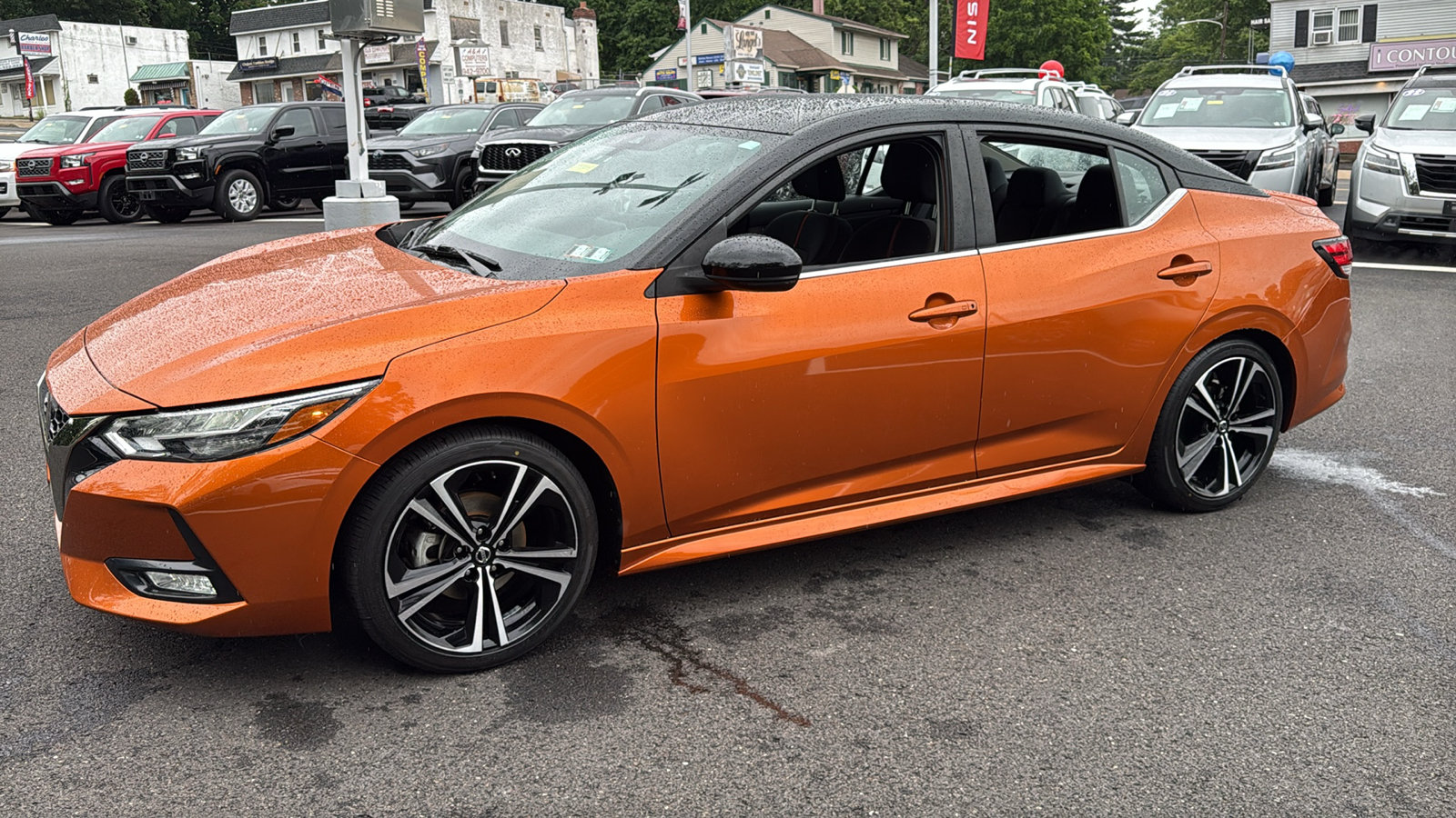 Certified 2021 Nissan Sentra SR FWD image 3