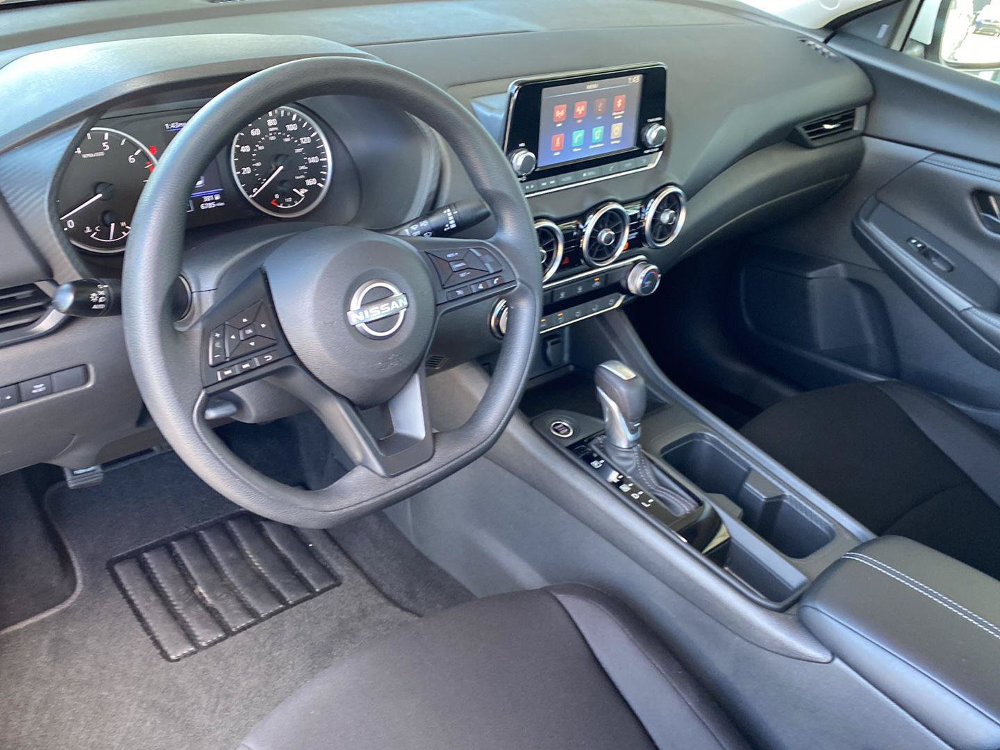 Certified 2025 Nissan Sentra S FWD image 13