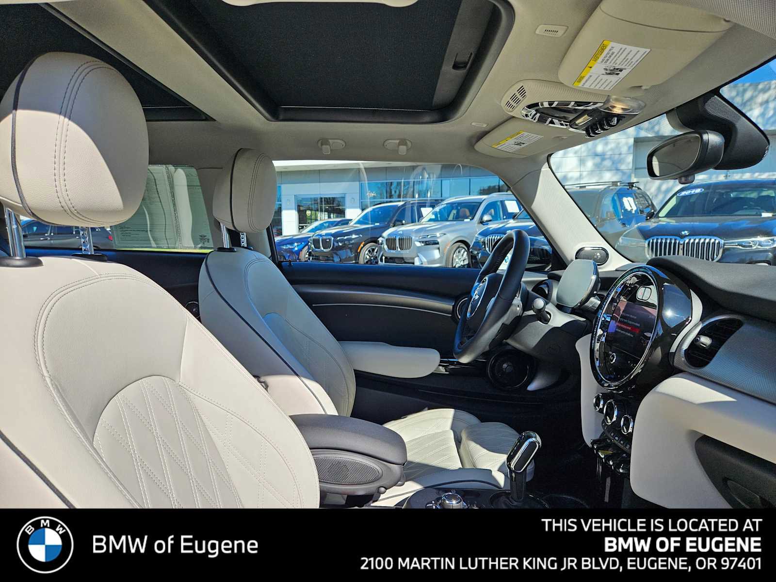 Used 2024 MINI Cooper SE image 11