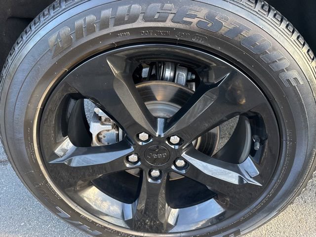 Used 2022 Jeep Grand Cherokee Altitude image 8