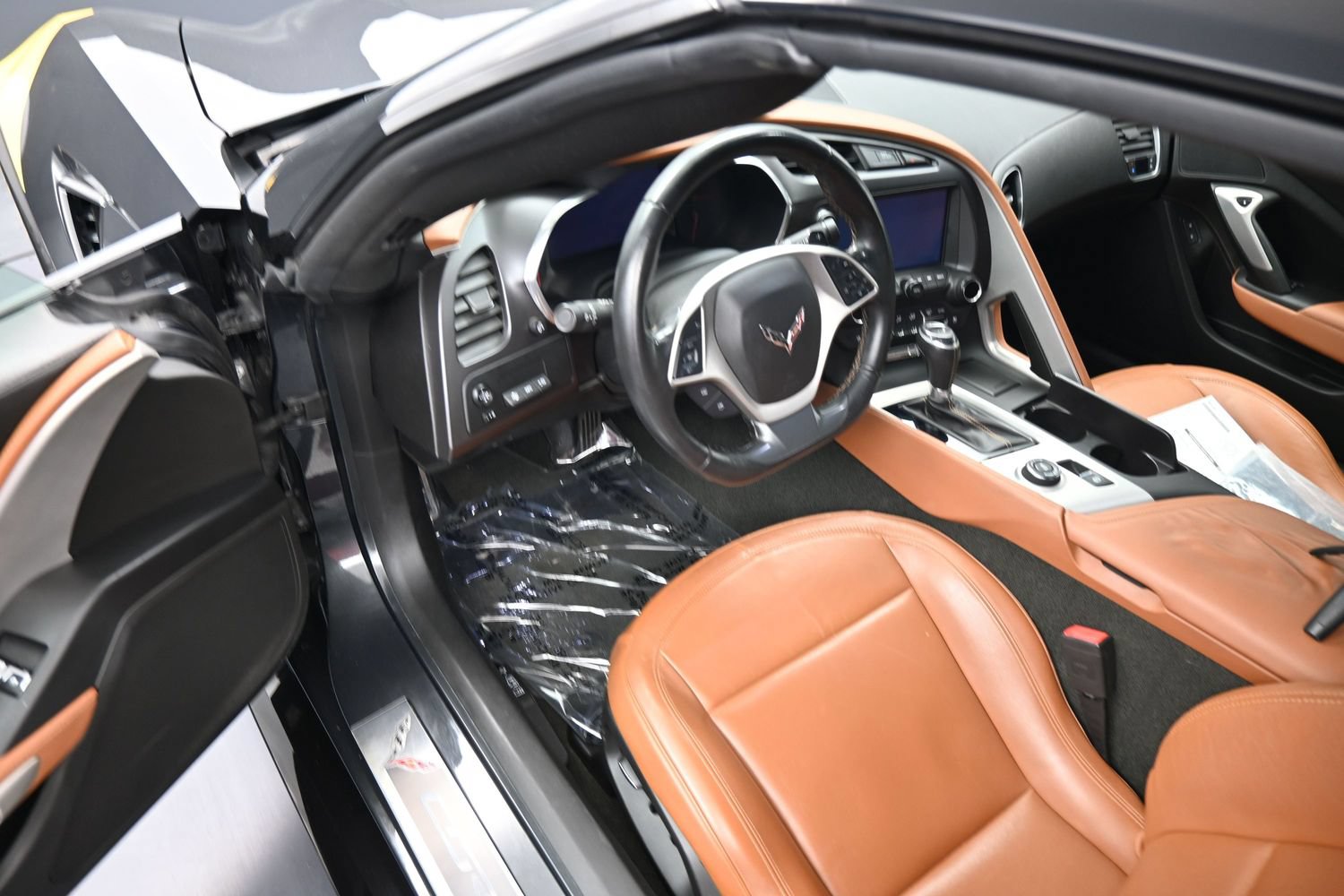 Used 2018 Chevrolet Corvette Grand Sport RWD image 12