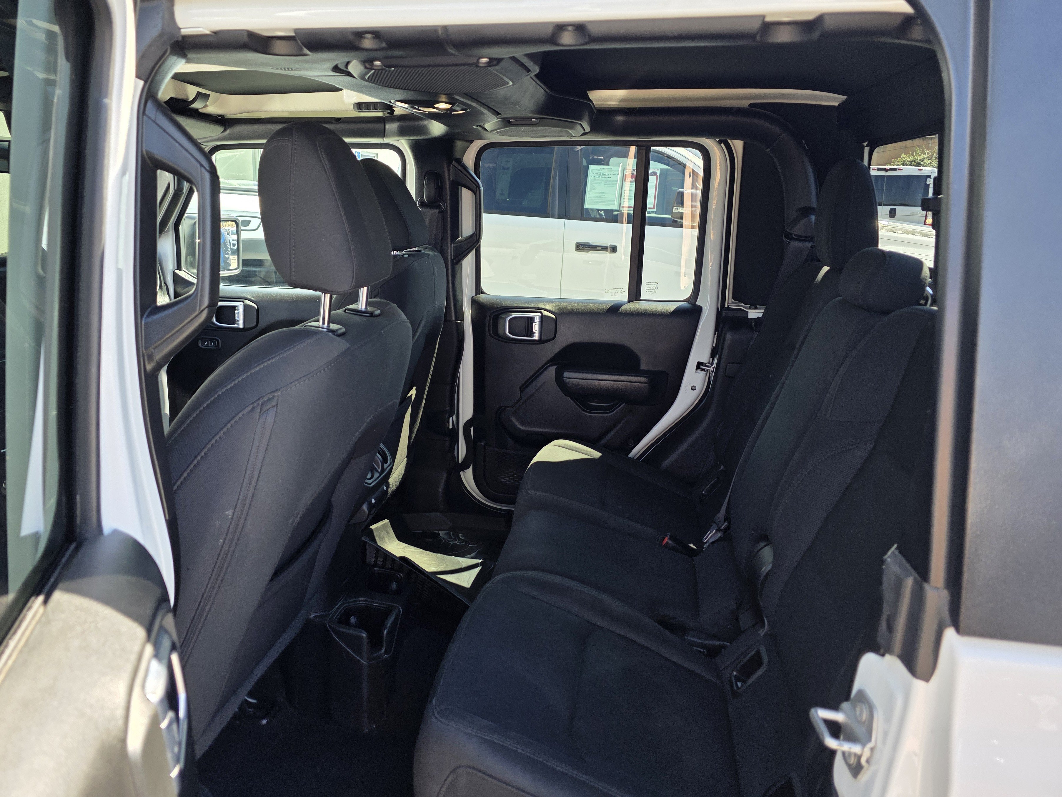Used 2022 Jeep Gladiator Sport AWD/4WD image 14