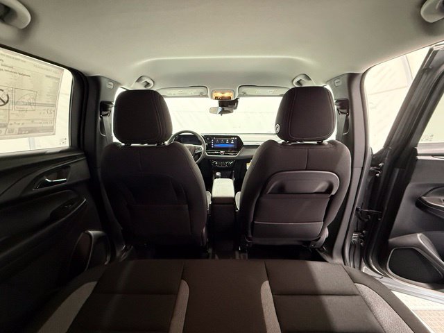 New 2026 Chevrolet TrailBlazer LT w/ LT Cold Weather Package AWD/4WD image 27