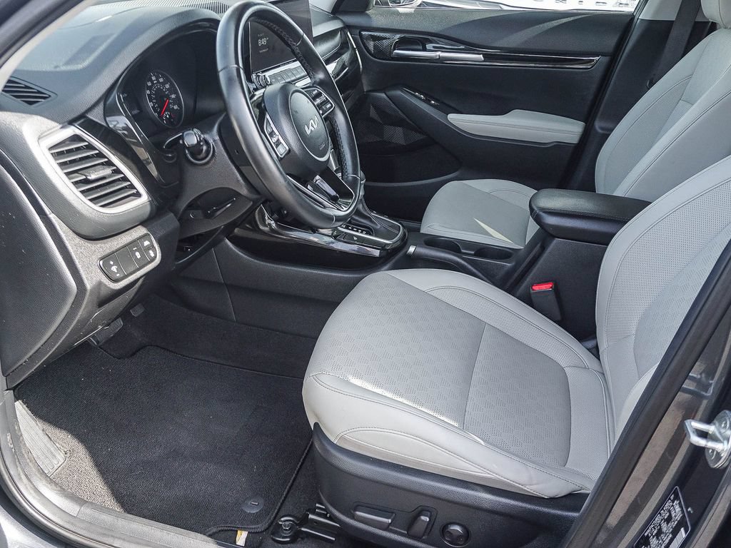 Certified 2023 Kia Seltos EX AWD/4WD image 18