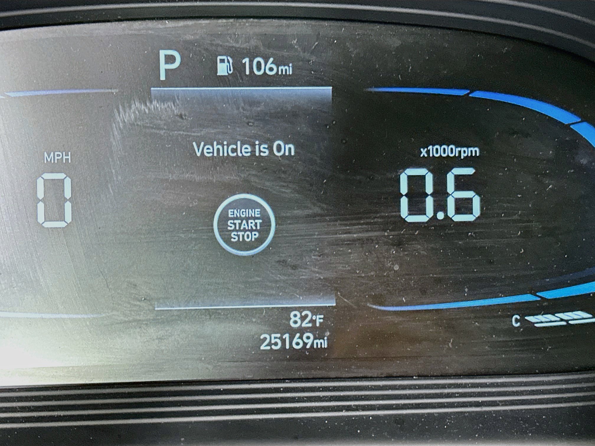 Used 2025 Hyundai Venue SEL FWD image 19