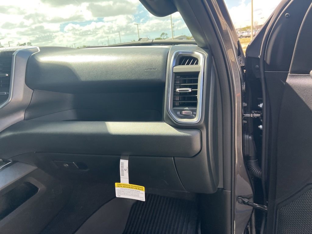 Certified 2026 RAM 1500 Big Horn w/ Night Edition image 41