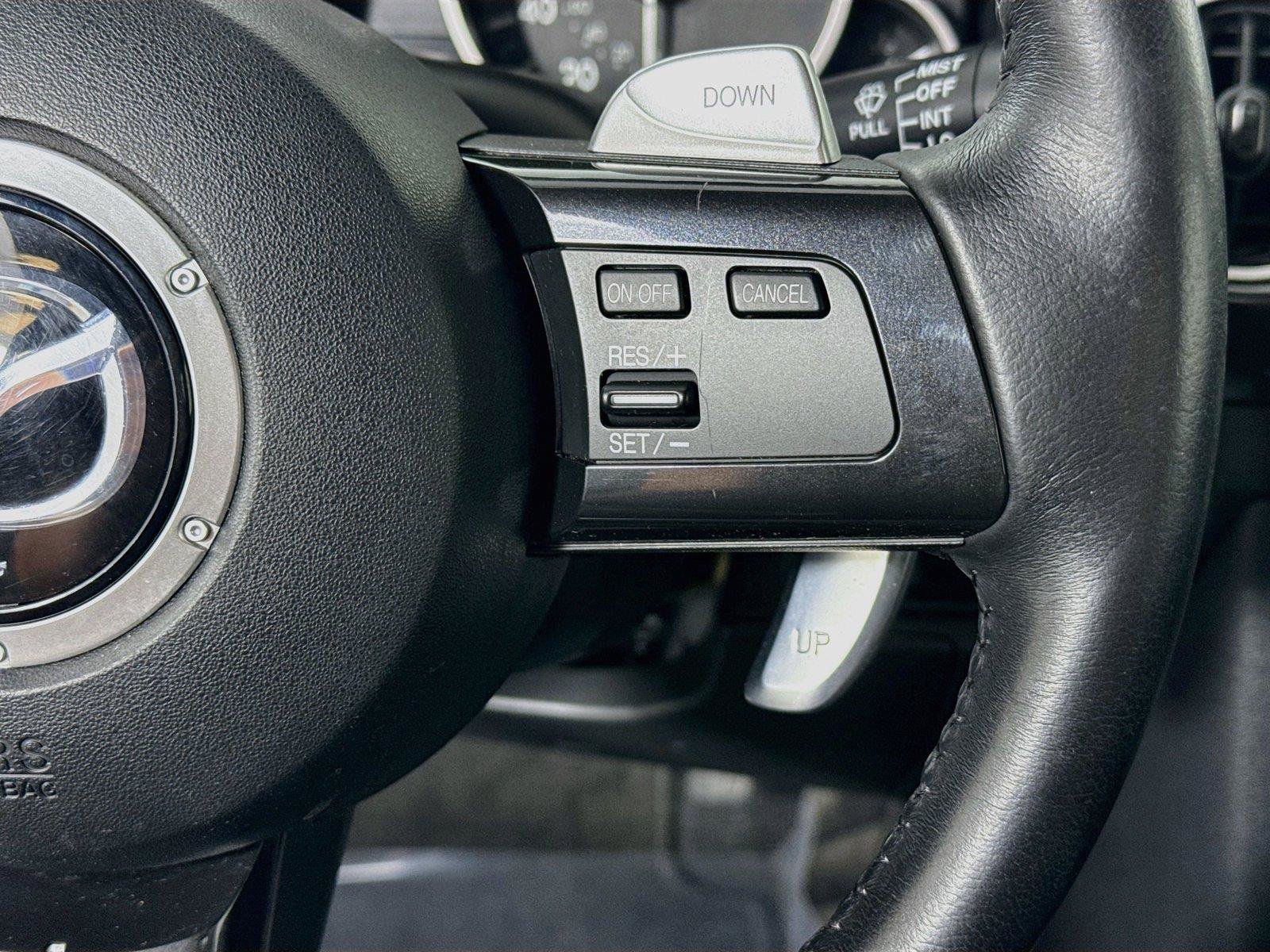 Used 2014 MAZDA MX-5 Miata Grand Touring w/ Premium Package RWD image 20