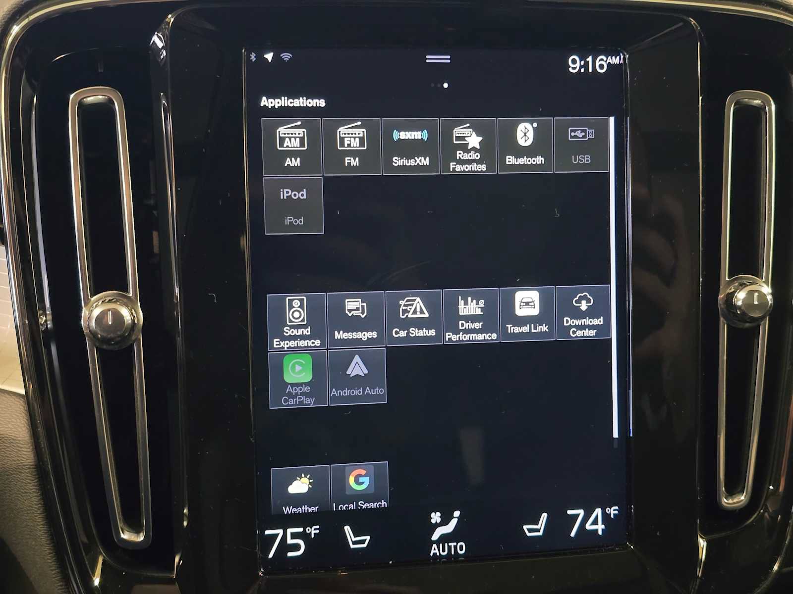 Used 2019 Volvo XC40 T5 Momentum image 15