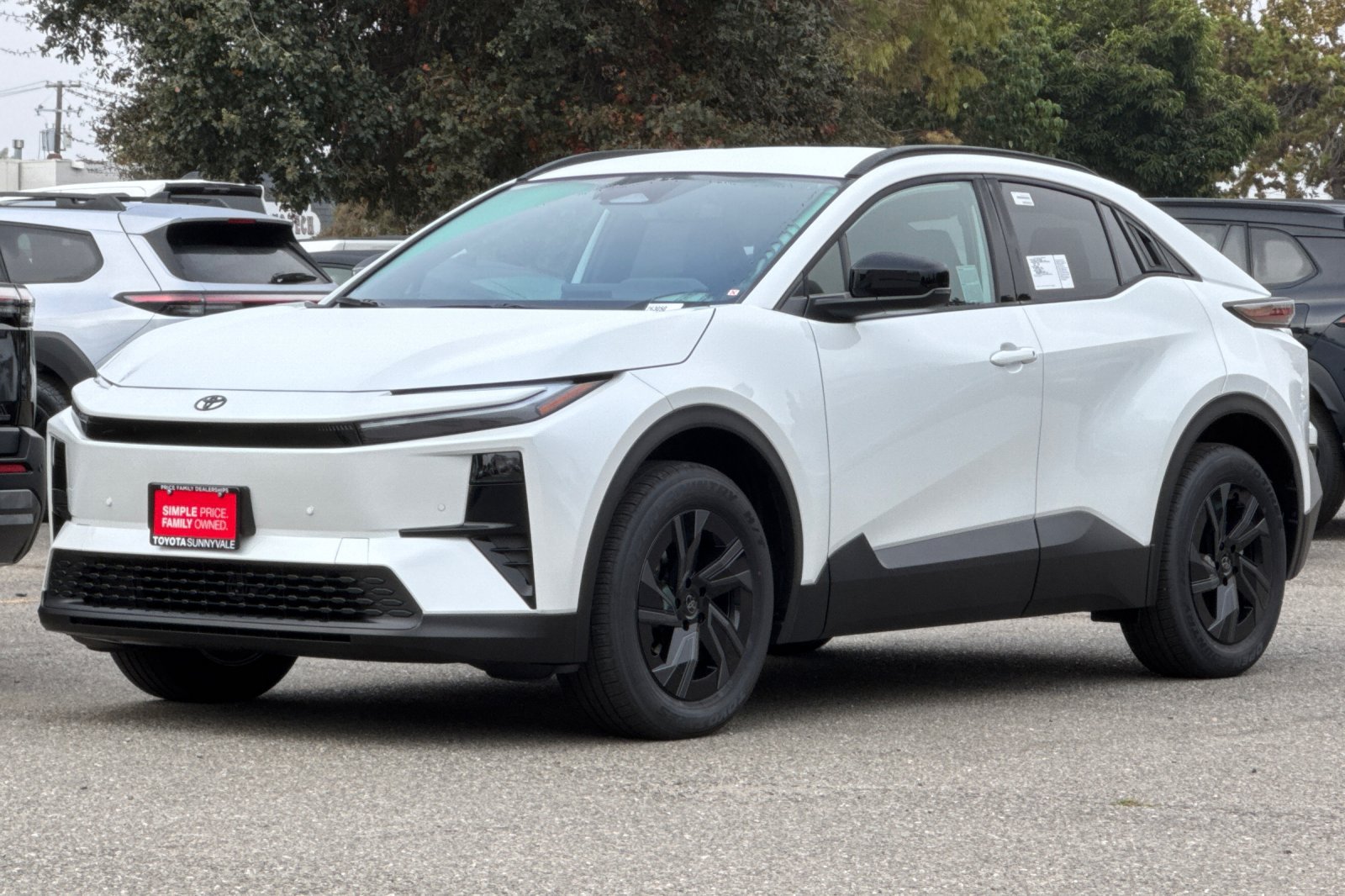 New 2026 Toyota C-HR AWD/4WD image 2