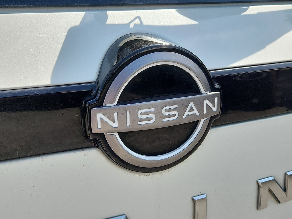 Used 2023 Nissan Pathfinder SV w/ SV Premium Package AWD/4WD image 29