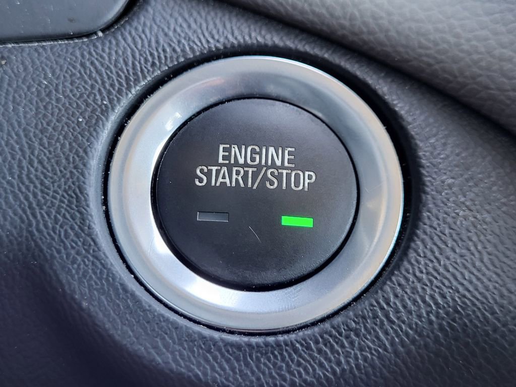 Used 2023 Chevrolet Equinox LS AWD/4WD image 12