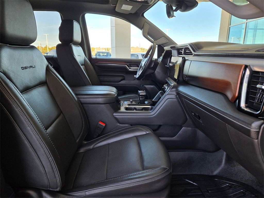 Used 2024 GMC Sierra 1500 Denali w/ Denali Reserve Package image 24