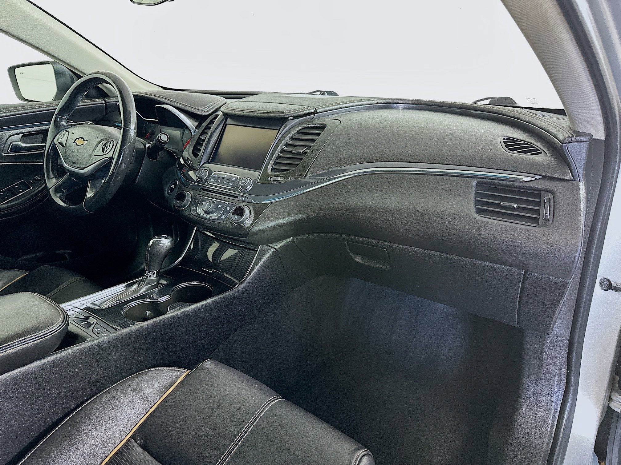 Used 2017 Chevrolet Impala Premier image 27