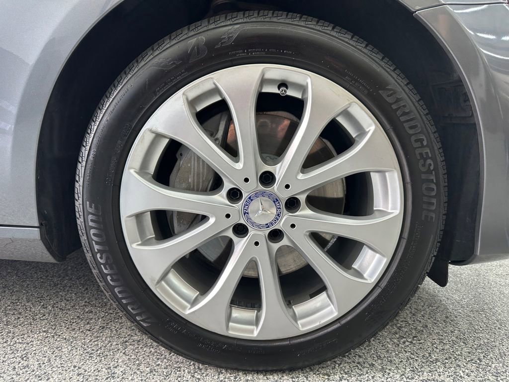 Used 2017 Mercedes-Benz E 300 image 29