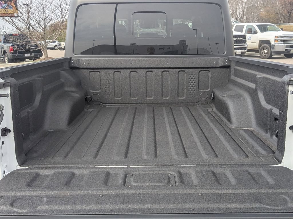 New 2026 Jeep Gladiator Sport AWD/4WD image 28