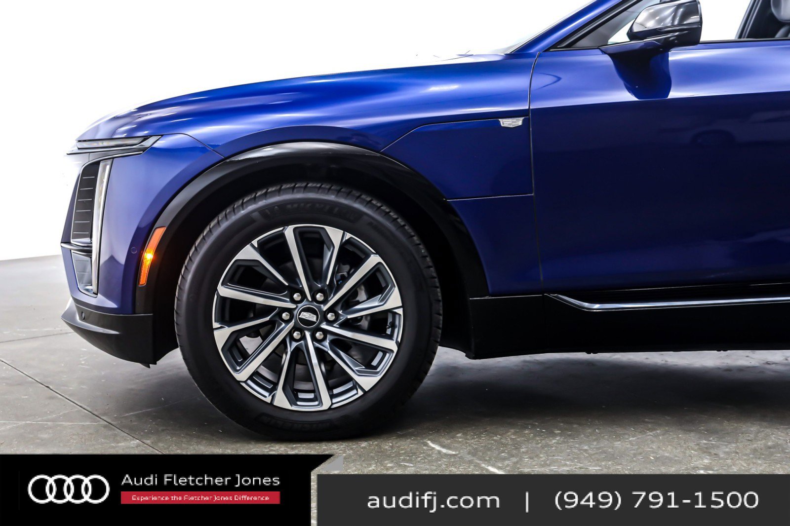 Used 2025 Cadillac Lyriq Sport image 10