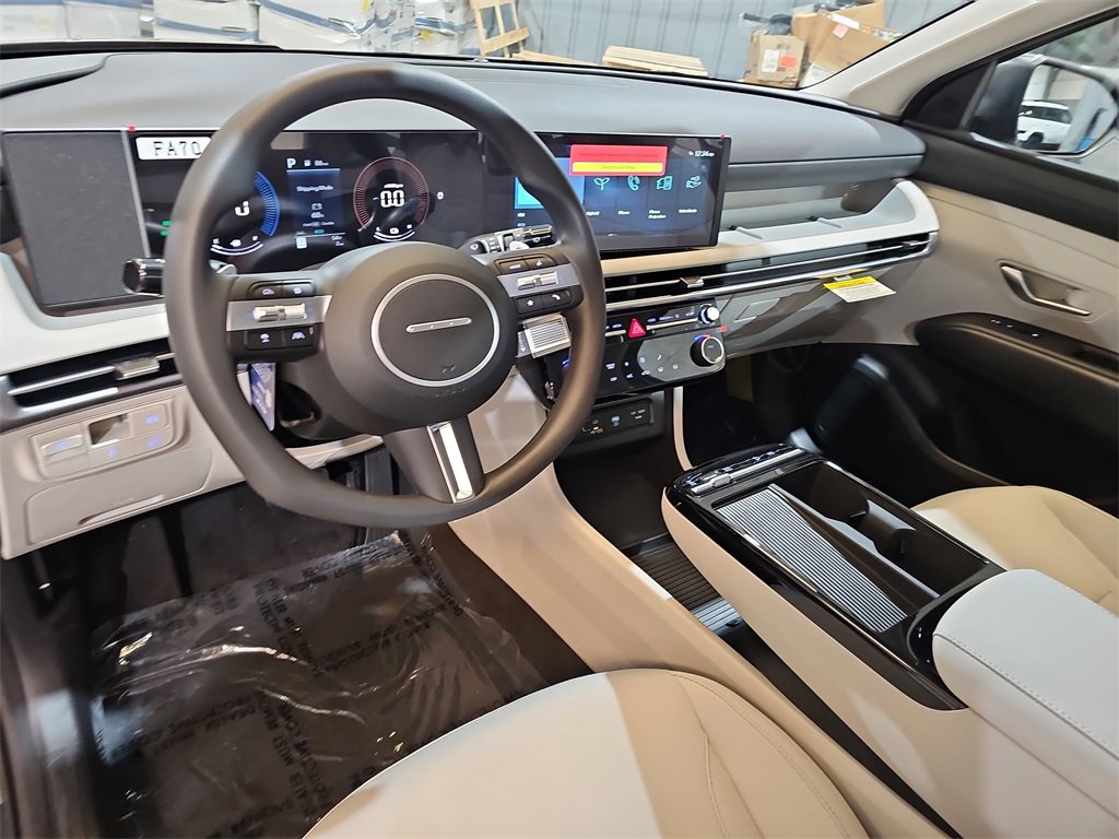 New 2026 Hyundai Tucson Blue SE image 15