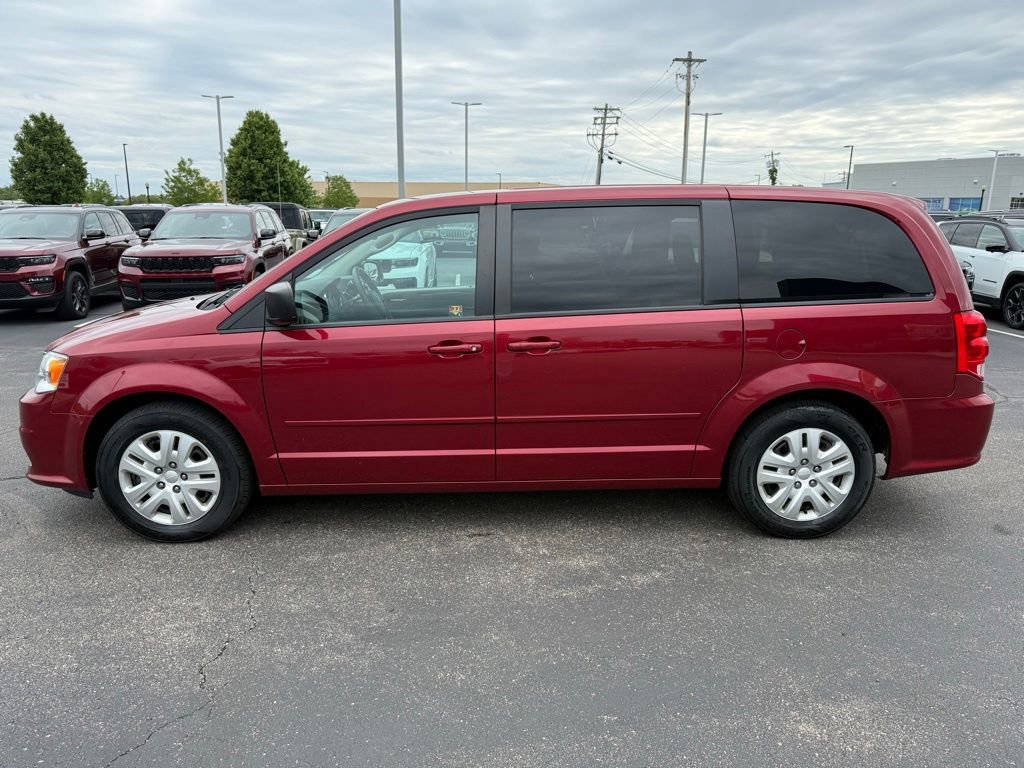 Used 2016 Dodge Grand Caravan SE w/ Quick Order Package 29E SE FWD image 7