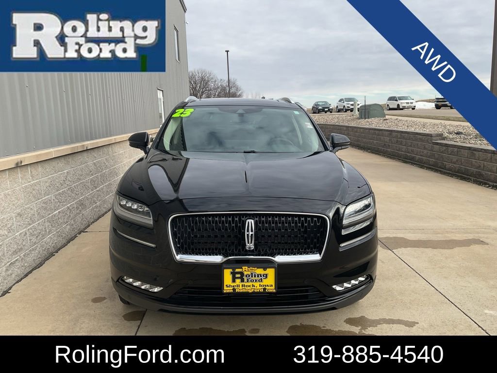 Used 2023 Lincoln Nautilus Reserve w/ Equipment Group 202A image 4