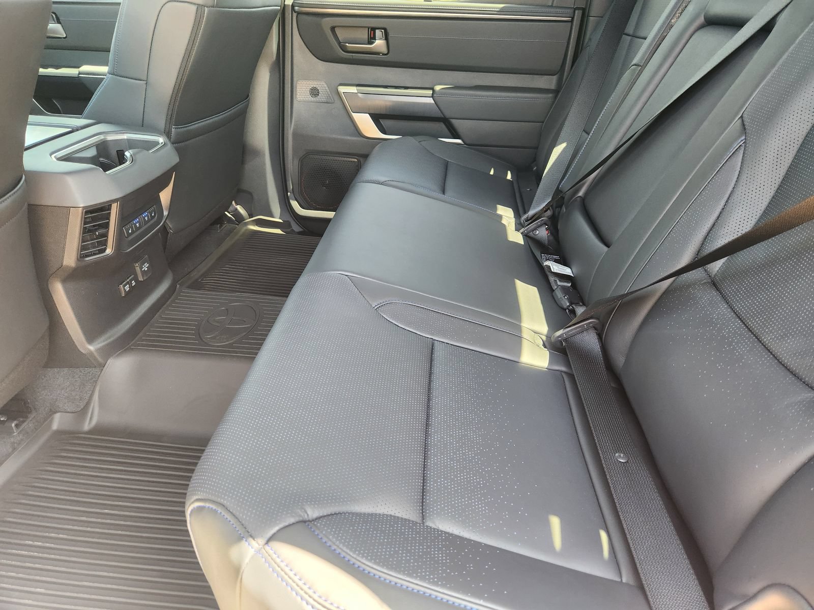 New 2026 Toyota Tundra Platinum AWD/4WD image 24