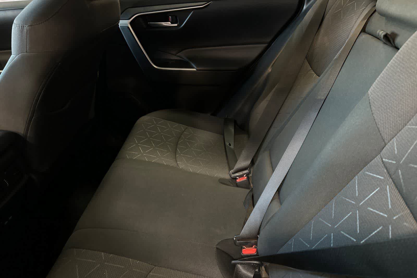 Used 2024 Toyota RAV4 XLE image 5