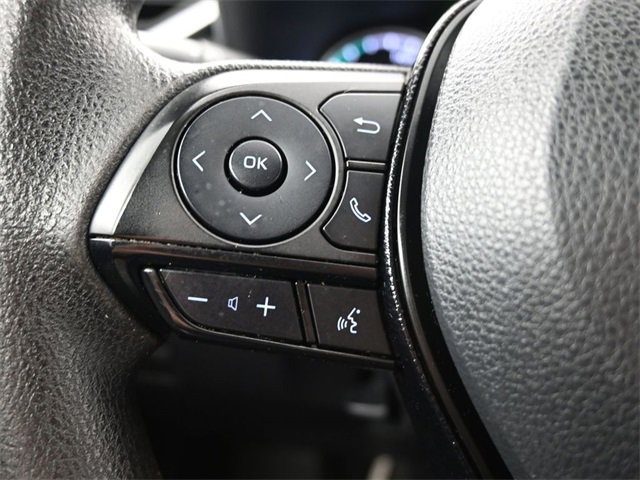 Used 2021 Toyota RAV4 LE image 25