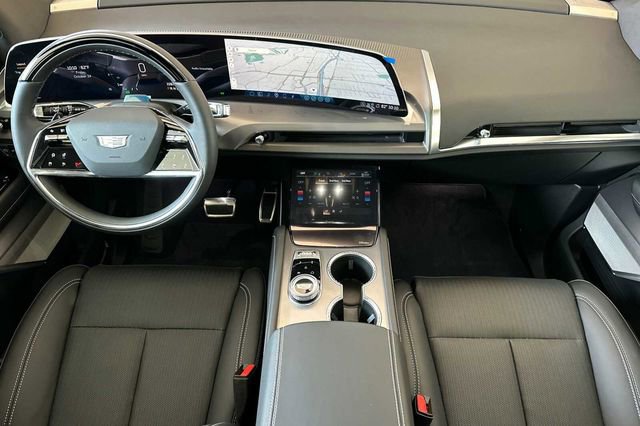 New 2026 Cadillac Vistiq Luxury w/ LPO, Floor Liner Package image 13