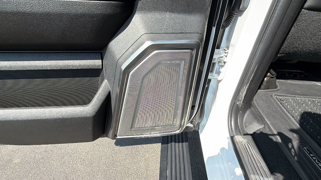 Used 2019 RAM 2500 Limited AWD/4WD image 16