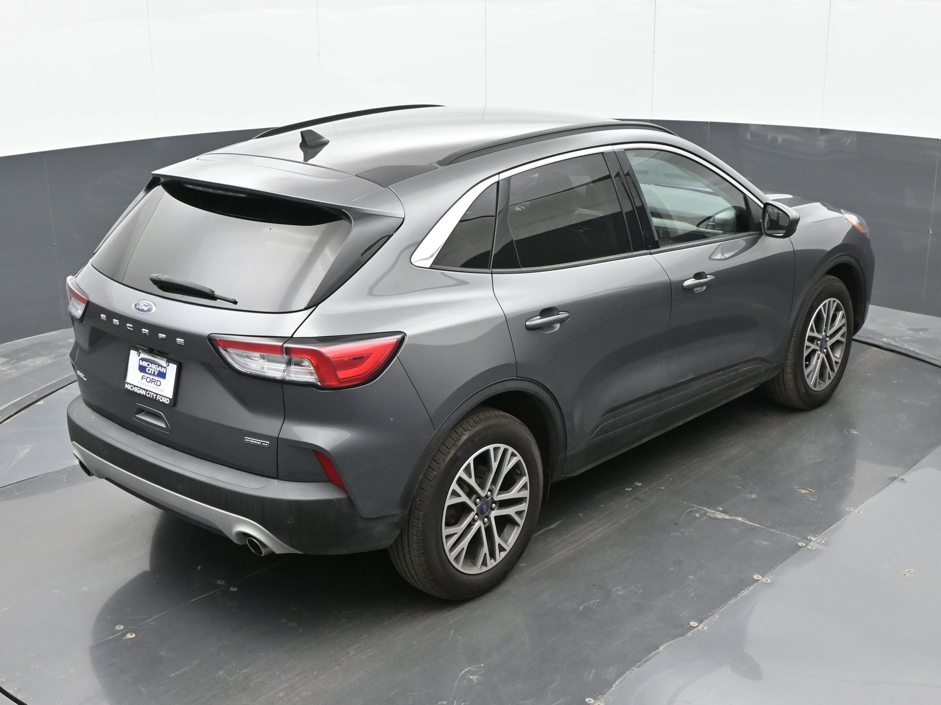 Used 2021 Ford Escape SEL image 36