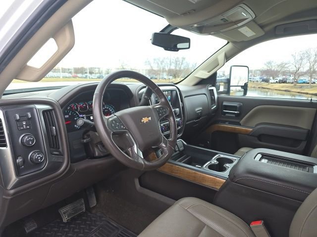 Used 2017 Chevrolet Silverado 2500 LTZ w/ Duramax Plus Package image 4