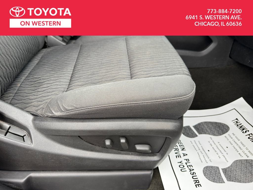 Used 2016 GMC Yukon SLE image 20