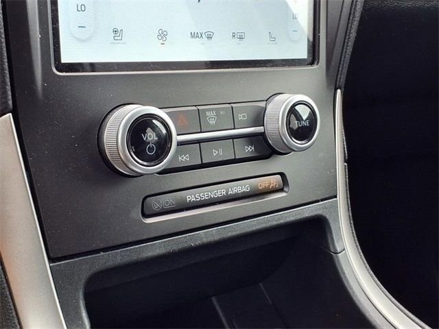 Used 2021 Ford Edge SEL w/ Convenience Package image 14