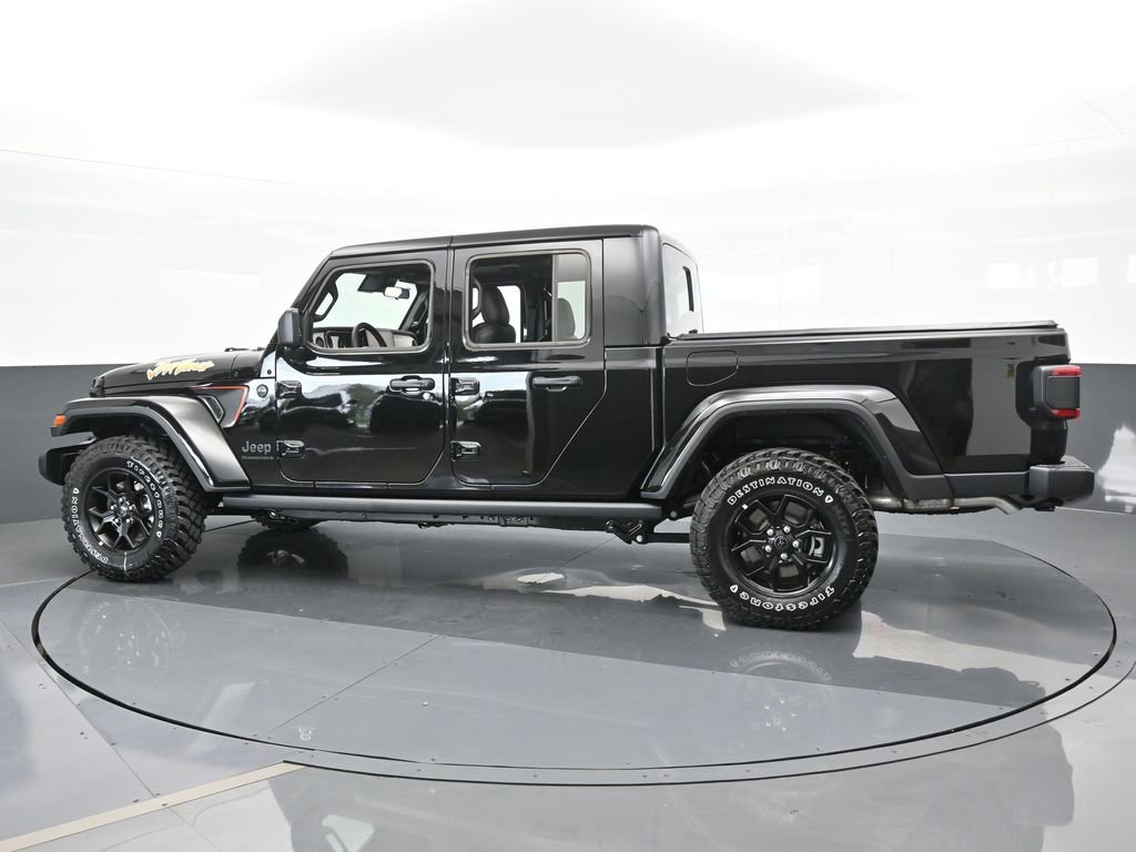 Used 2024 Jeep Gladiator Sport image 3