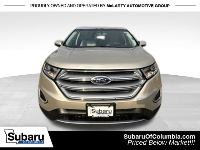 Used 2018 Ford Edge Titanium w/ Technology Package AWD/4WD image 2