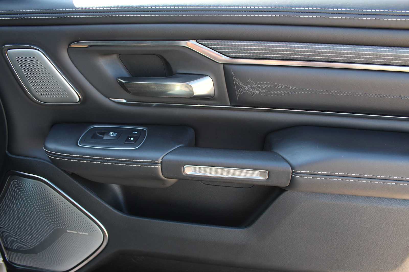 Used 2020 RAM 1500 Limited AWD/4WD image 20
