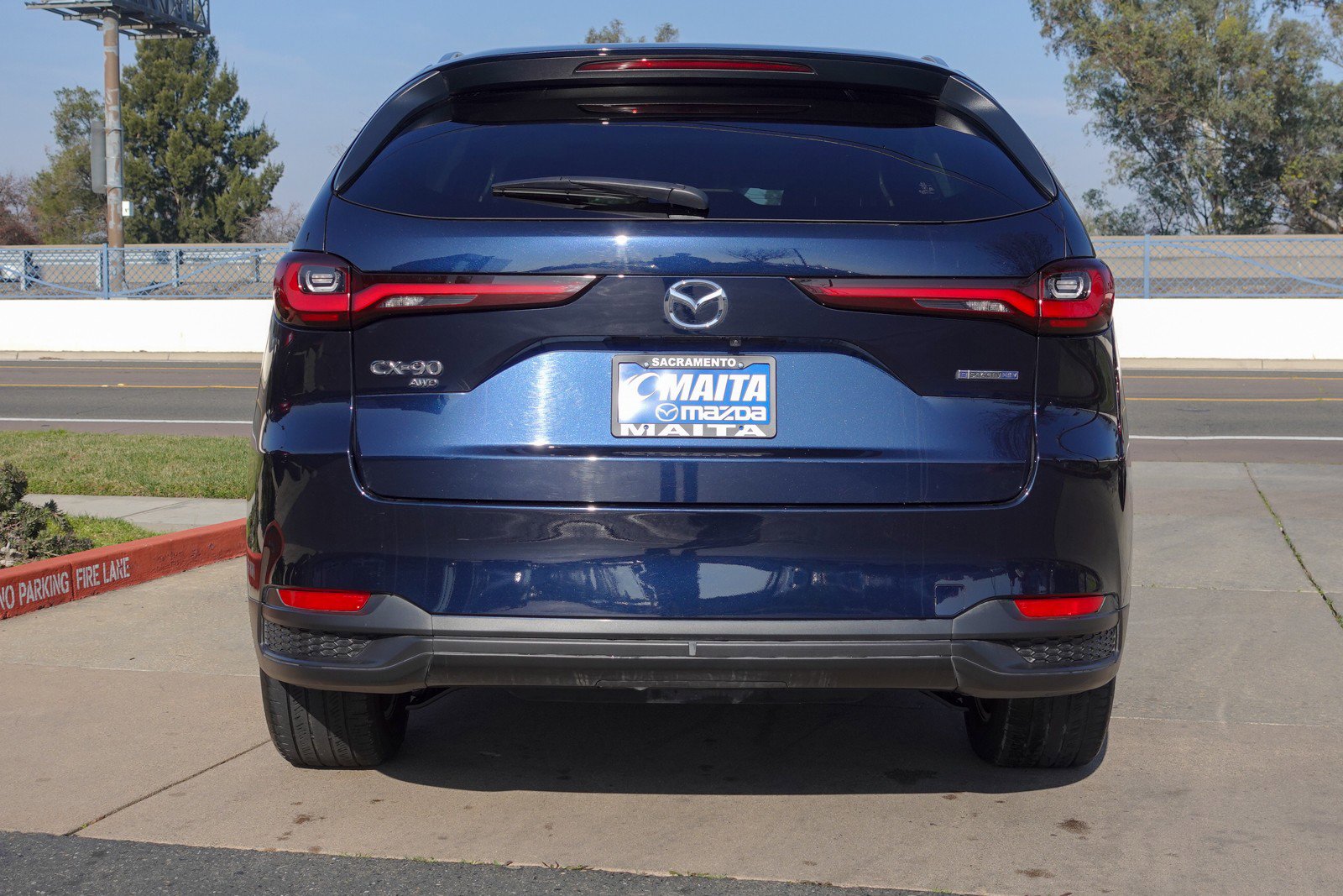 Certified 2024 MAZDA CX-90 Plug-In Hybrid w/ Preferred image 6