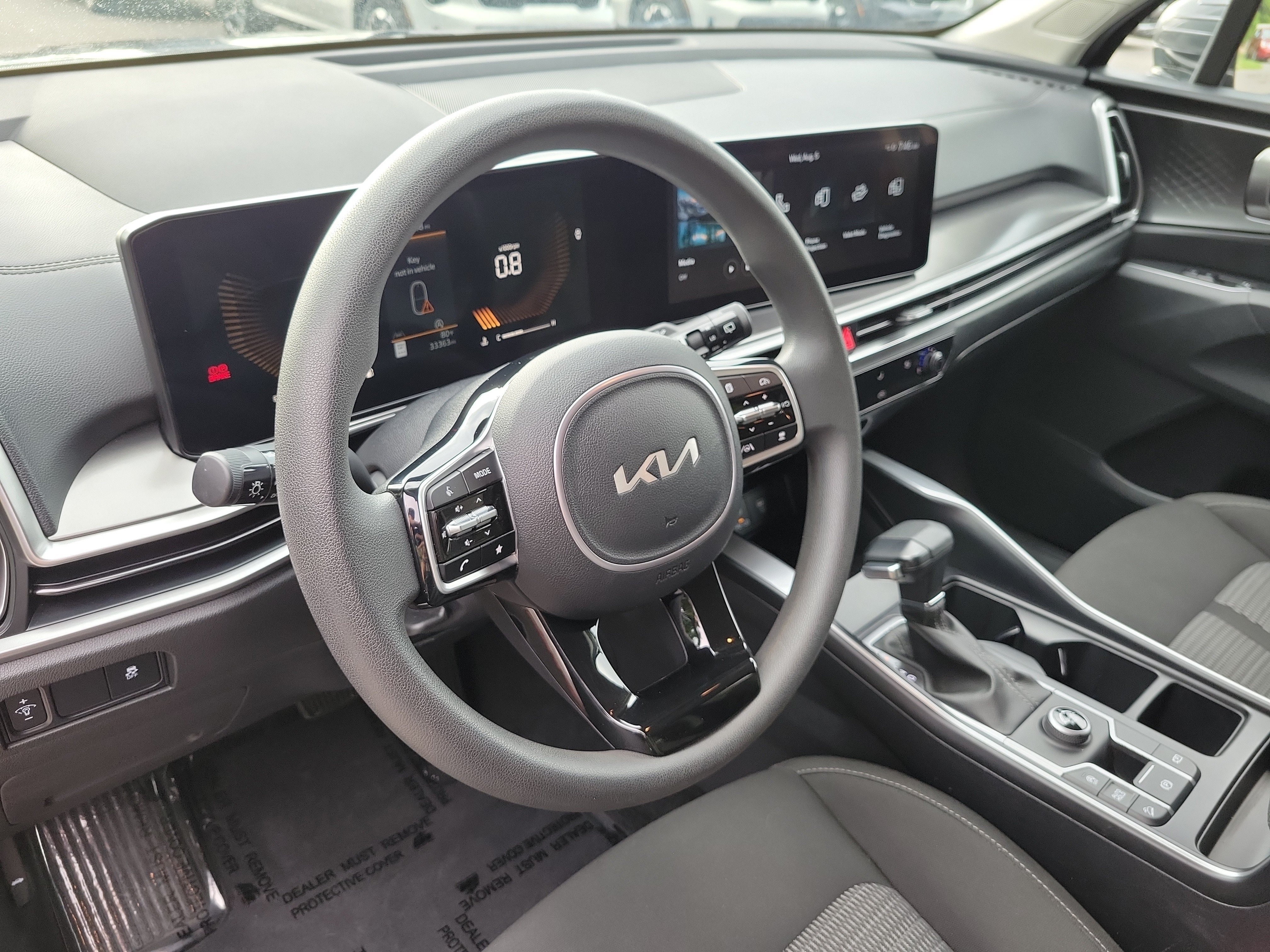 Certified 2024 Kia Sorento LX FWD image 22