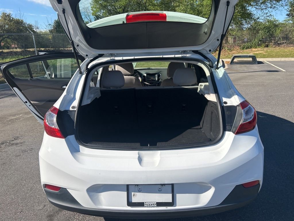 Used 2018 Chevrolet Cruze LT image 19