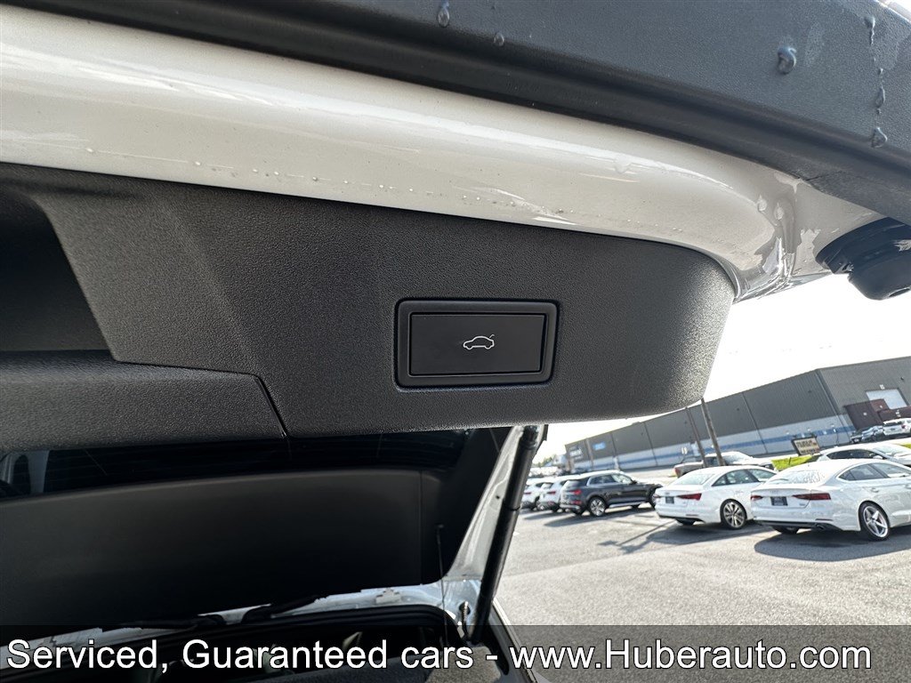 Used 2022 Volkswagen ID.4 Pro S AWD/4WD image 18