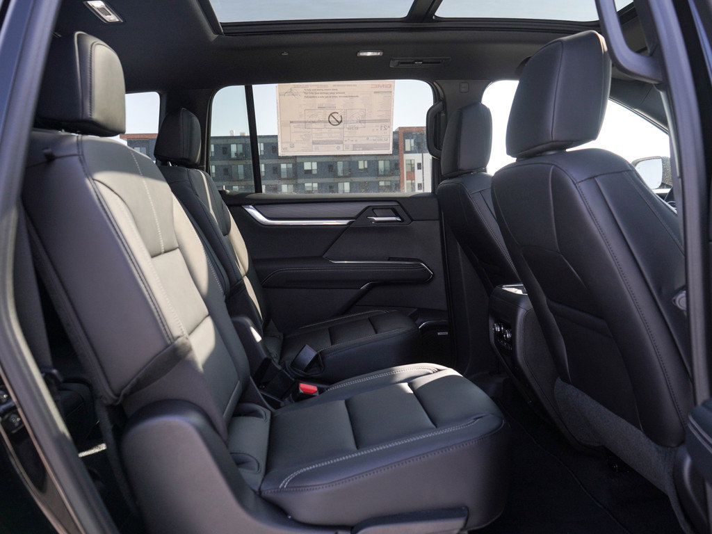 New 2026 GMC Acadia Elevation w/ Black Edition image 13