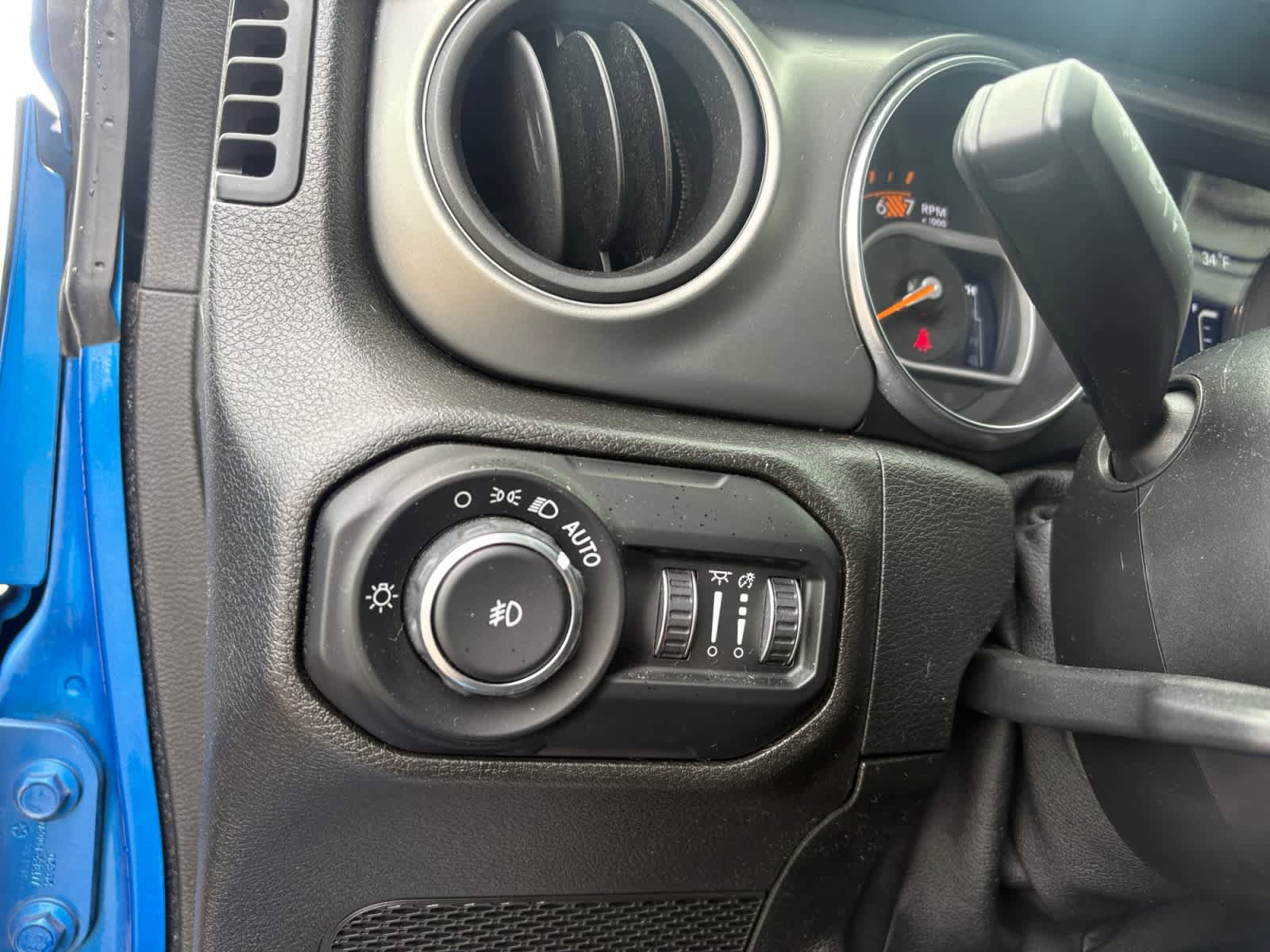 Used 2021 Jeep Wrangler Unlimited Sport image 26