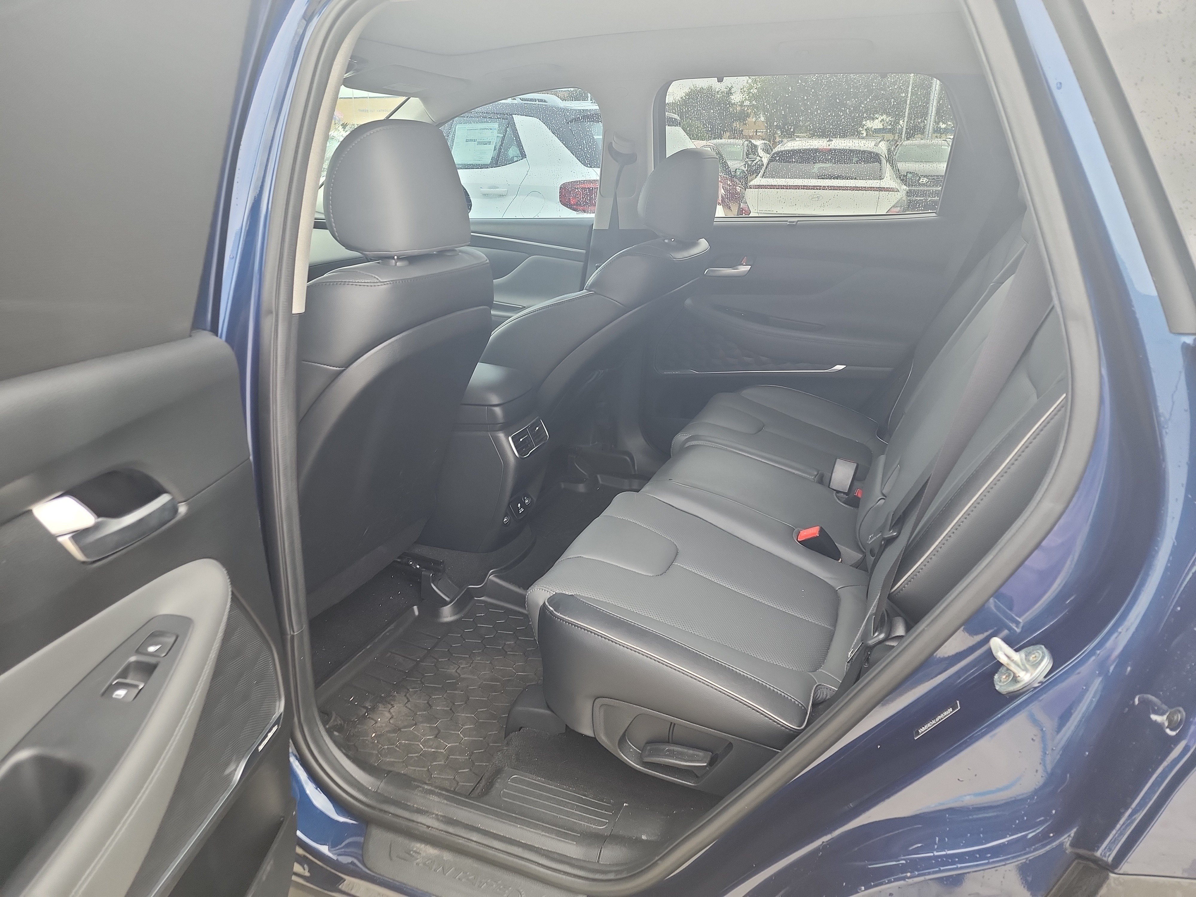Used 2023 Hyundai Santa Fe Limited AWD/4WD image 16