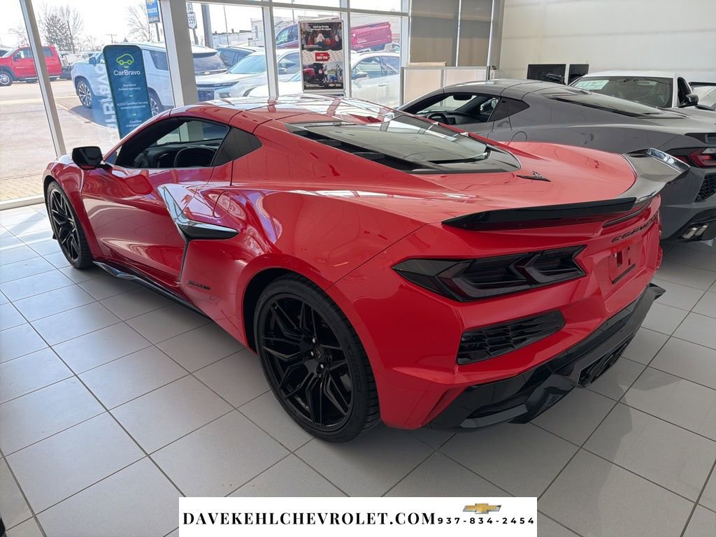 Used 2024 Chevrolet Corvette Z06 image 2